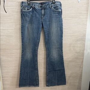 Classic Blue Women's Jeans